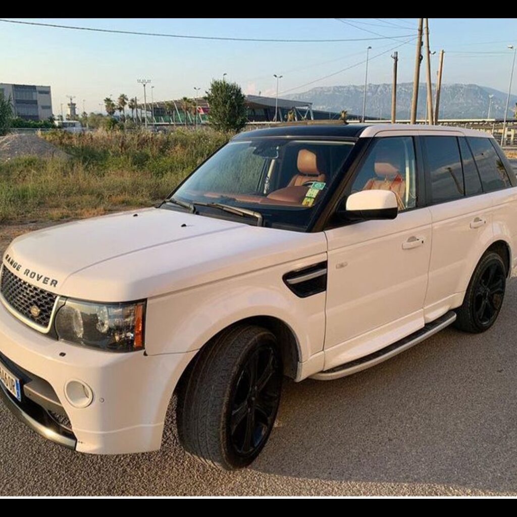 Land Rover Range Rover for rent at Tirana Airport