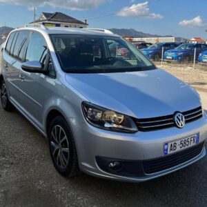 Volkswagen Touran 2015